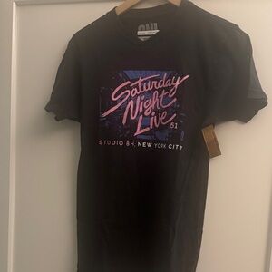 Ariana Grande and Cher Saturday Night Live Graphic T-Shirt - Black size S